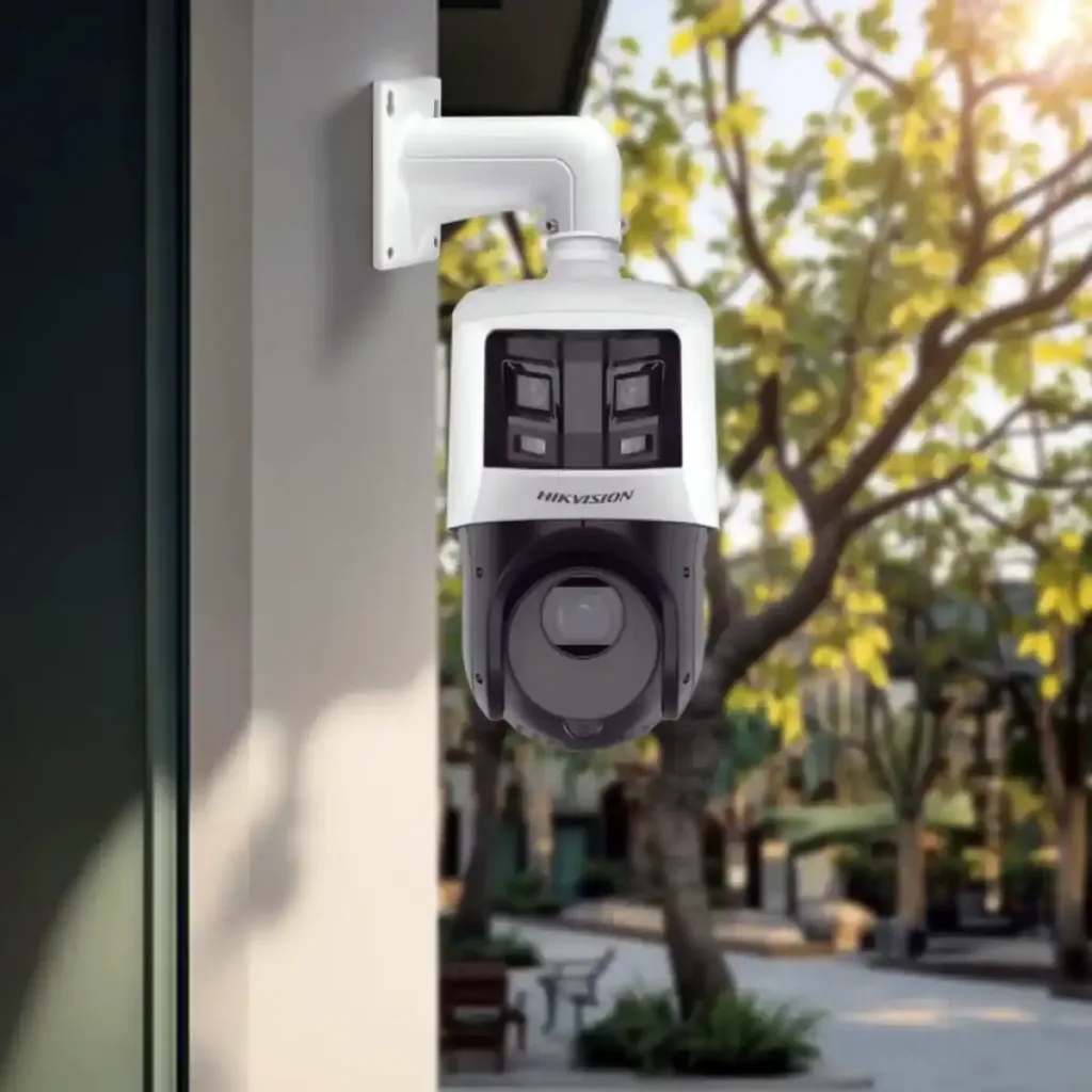 Hikvision DS-2SE4C425MWG-E/26 – Professzionális dupla IP PTZ kamera TandemVu 10MP (6MP+4MP), 25x optikai zoom, ColorVu, DarkFighter, AcuSense AI, 180° panoráma, éjjellátó látás akár 100 m-ig, PoE+, IP66